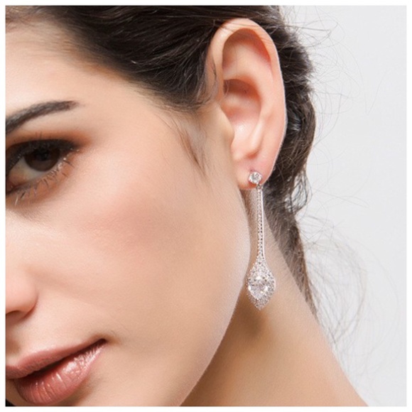 Swarovski Crystals The Koemi Long Earrings - Picture 6 of 6